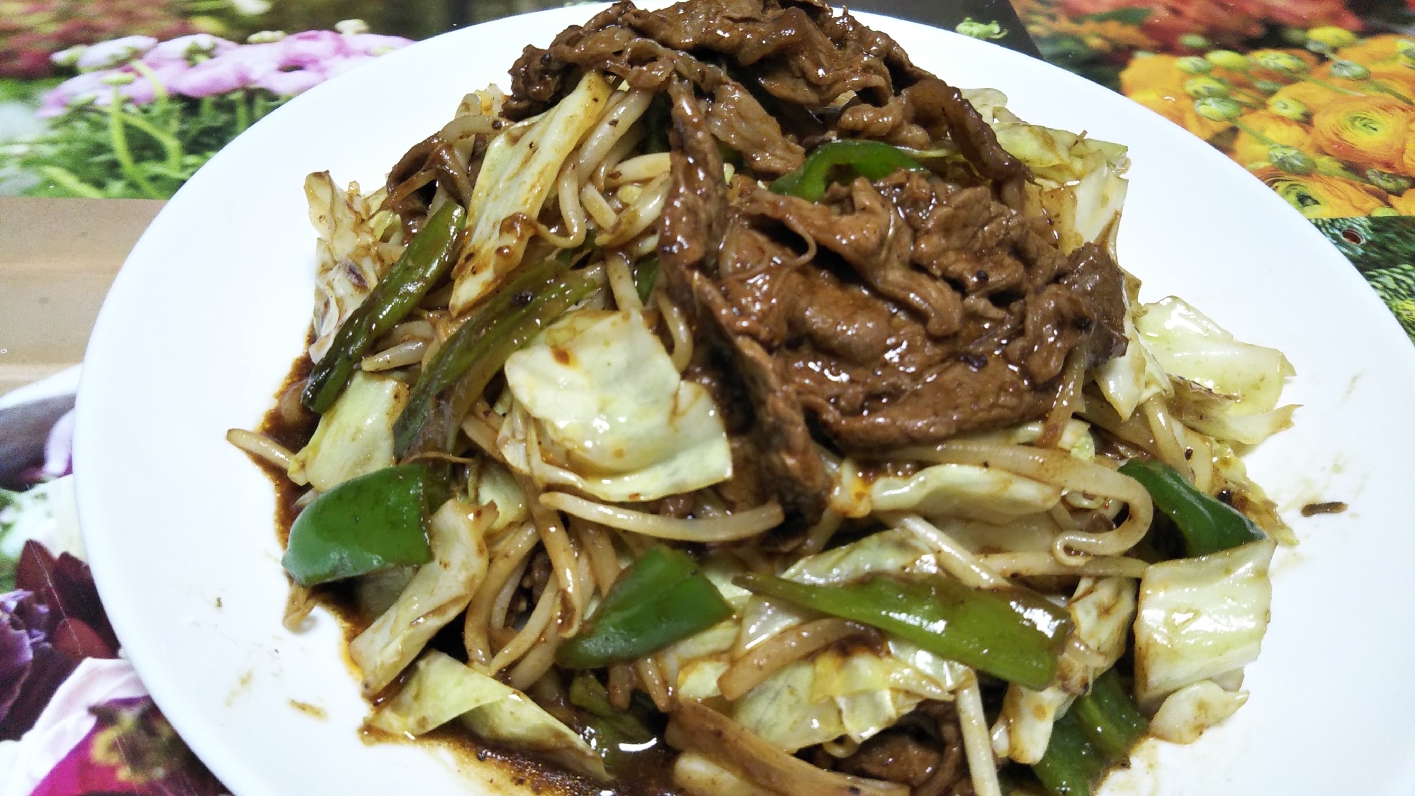 牛肉とキャベツとピーマンともやし入り回鍋肉☆