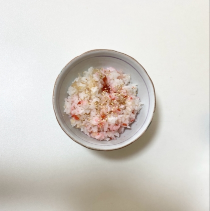 梅ゴマ桜おにぎり