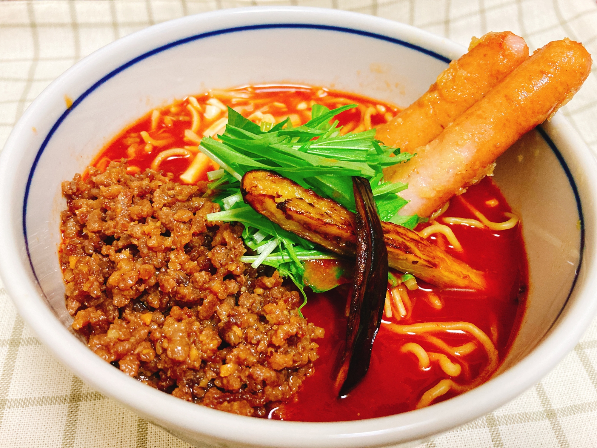 体にうれしい♪ 旨辛トマトラーメン