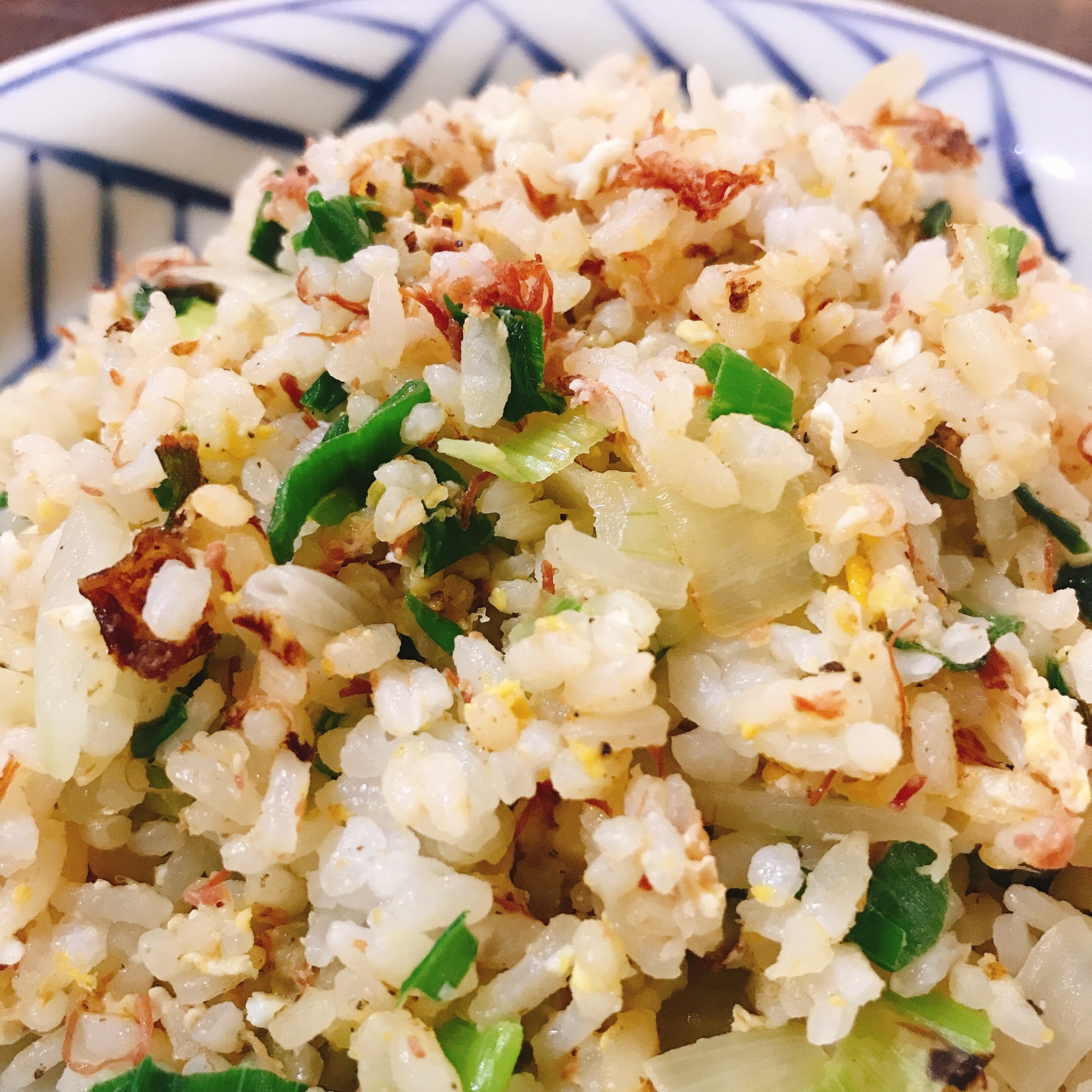 直ぐできる　コンビーフのネギだけの簡単炒飯