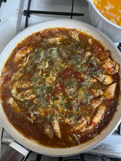 フライパンで簡単☆鶏むね肉のトマト煮
