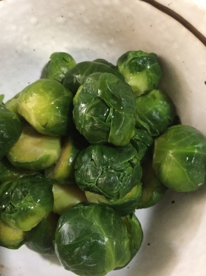 初めて家庭菜園で作ったものの食べ方が分からず困っていました。お陰様で美味しく食べられて、家族にも好評でした♡ありがとうございます^ ^またこの茹で方で食べます!