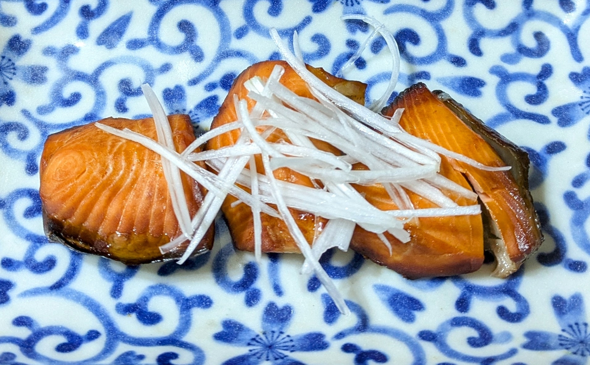 生鮭の照り焼き