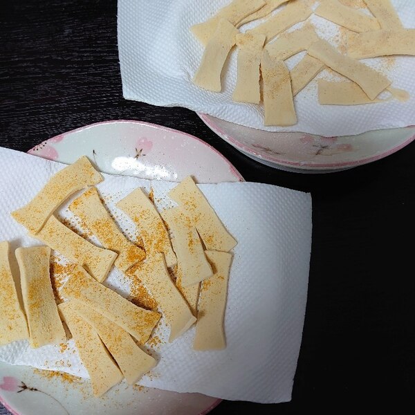 おつまみにも 電子レンジで高野豆腐チップスカレー味 レシピ 作り方 By チーズケーキ Yb 楽天レシピ おつまみにも 電子レンジで高野豆腐チップスカレー味 レシピ 作り方 By チーズケーキ Yb 楽天レシピ