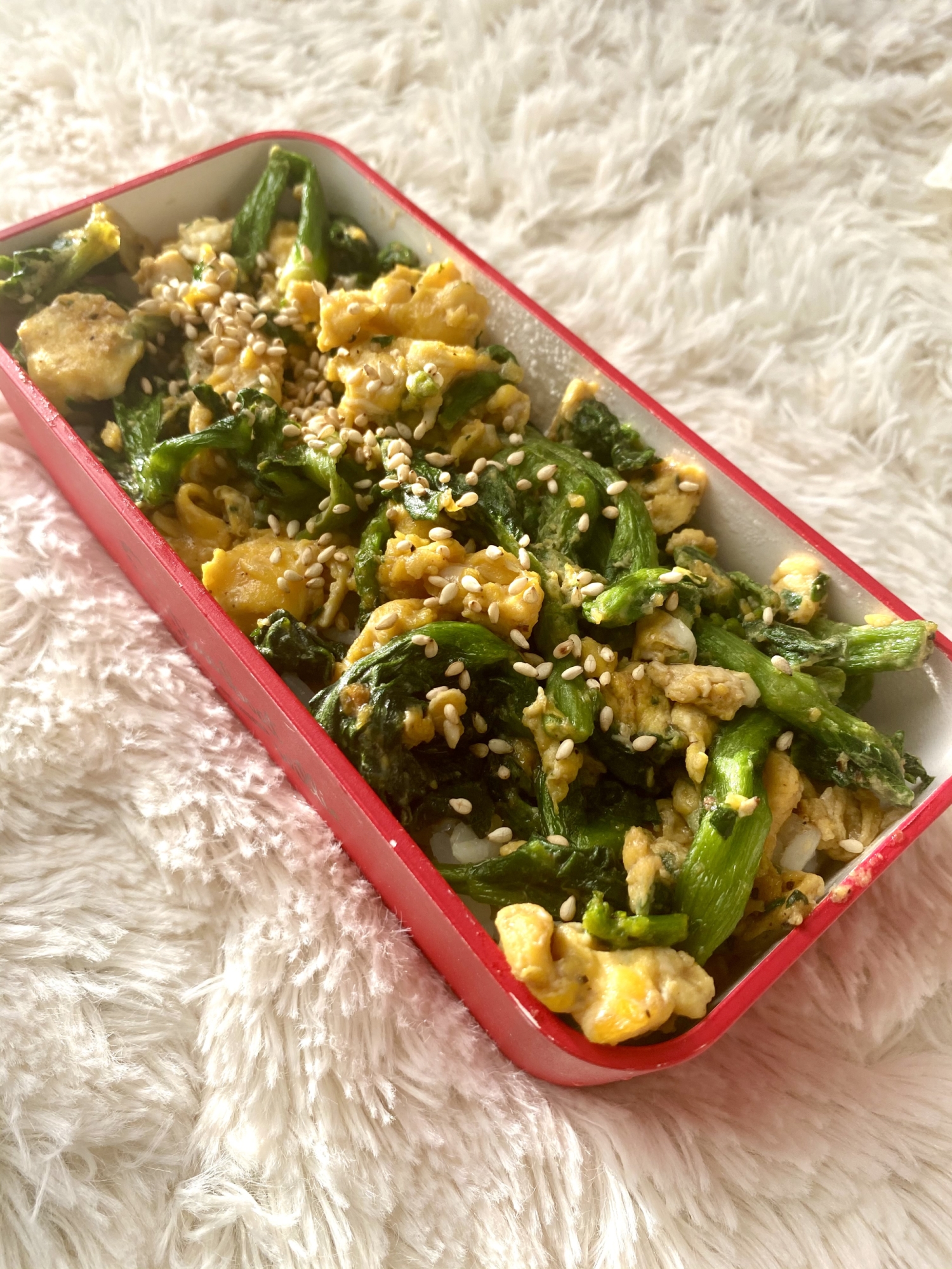 超簡単⭐︎小松菜と卵の焼き肉のタレ炒め