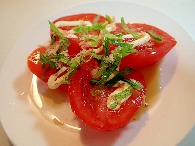 トマトと大葉の和風サラダ