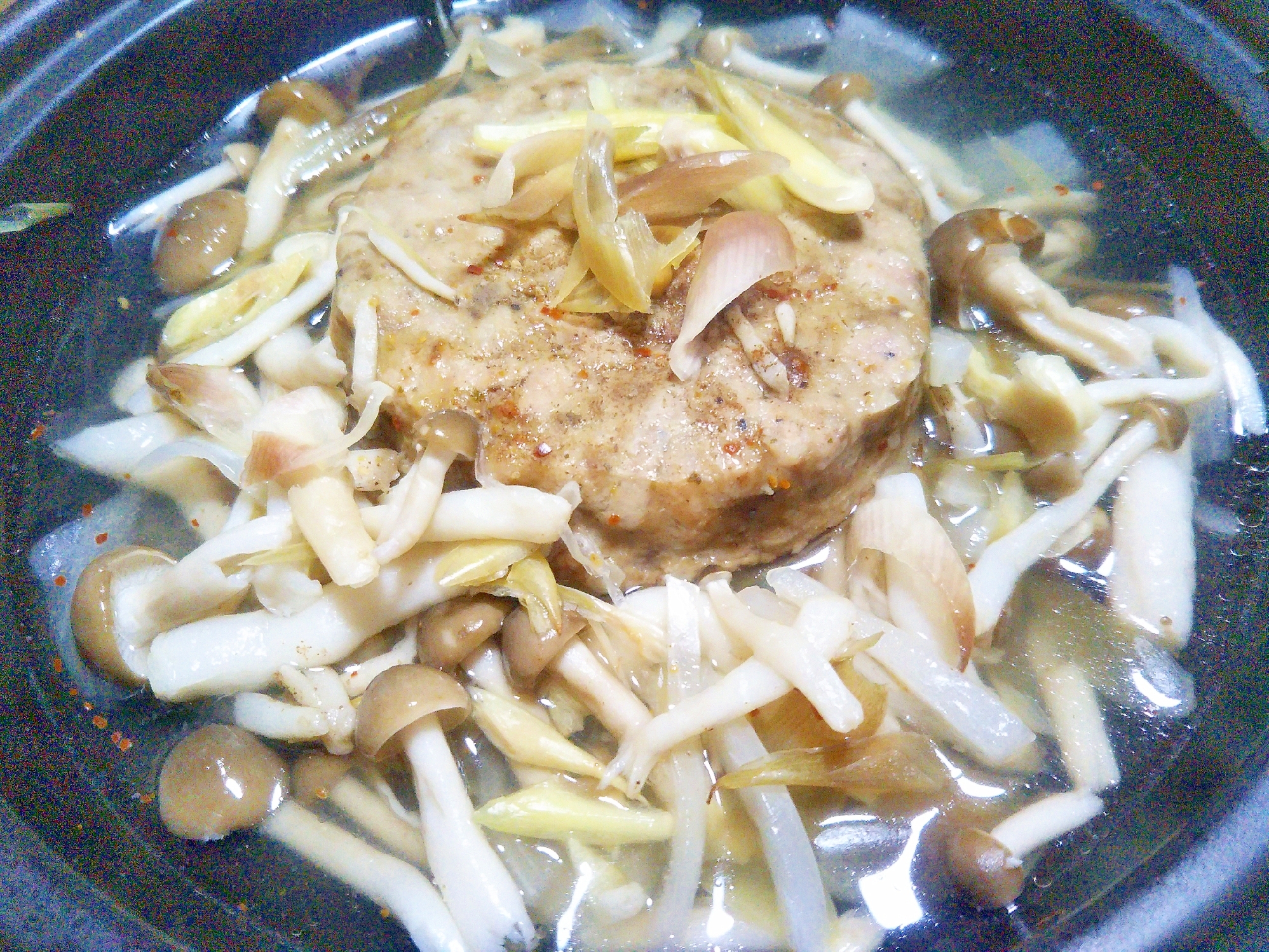 茗荷しめじハンバーグ蒸し