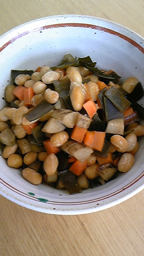 だしをとった昆布、大豆の水煮で簡単☆五目煮豆