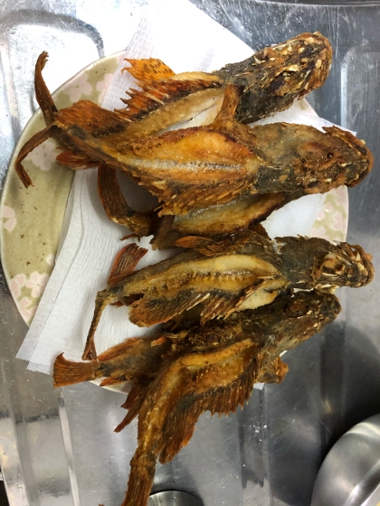 全部食べられるカサゴとメバルの唐揚げ レシピ 作り方 By よりすぐり 楽天レシピ 全部食べられるカサゴとメバルの唐揚げ レシピ 作り方 By よりすぐり 楽天レシピ