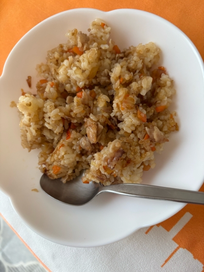 お肉が余ったら、にんにくたっぷりカルビチャーハン
