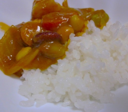 子供が大好き！ウインナーカレー