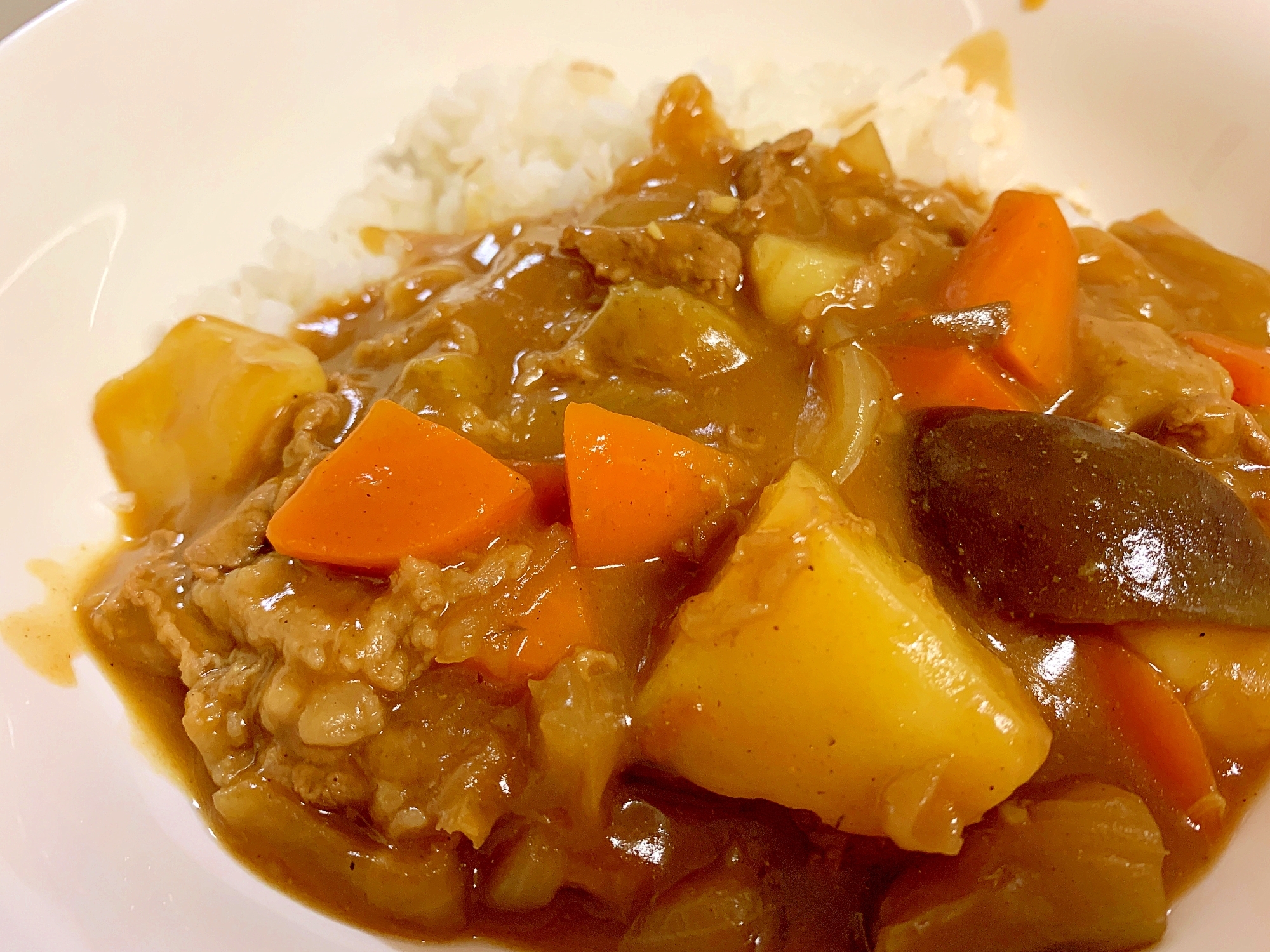 隠し味は意外なアレ‼子供が大好き給食カレー