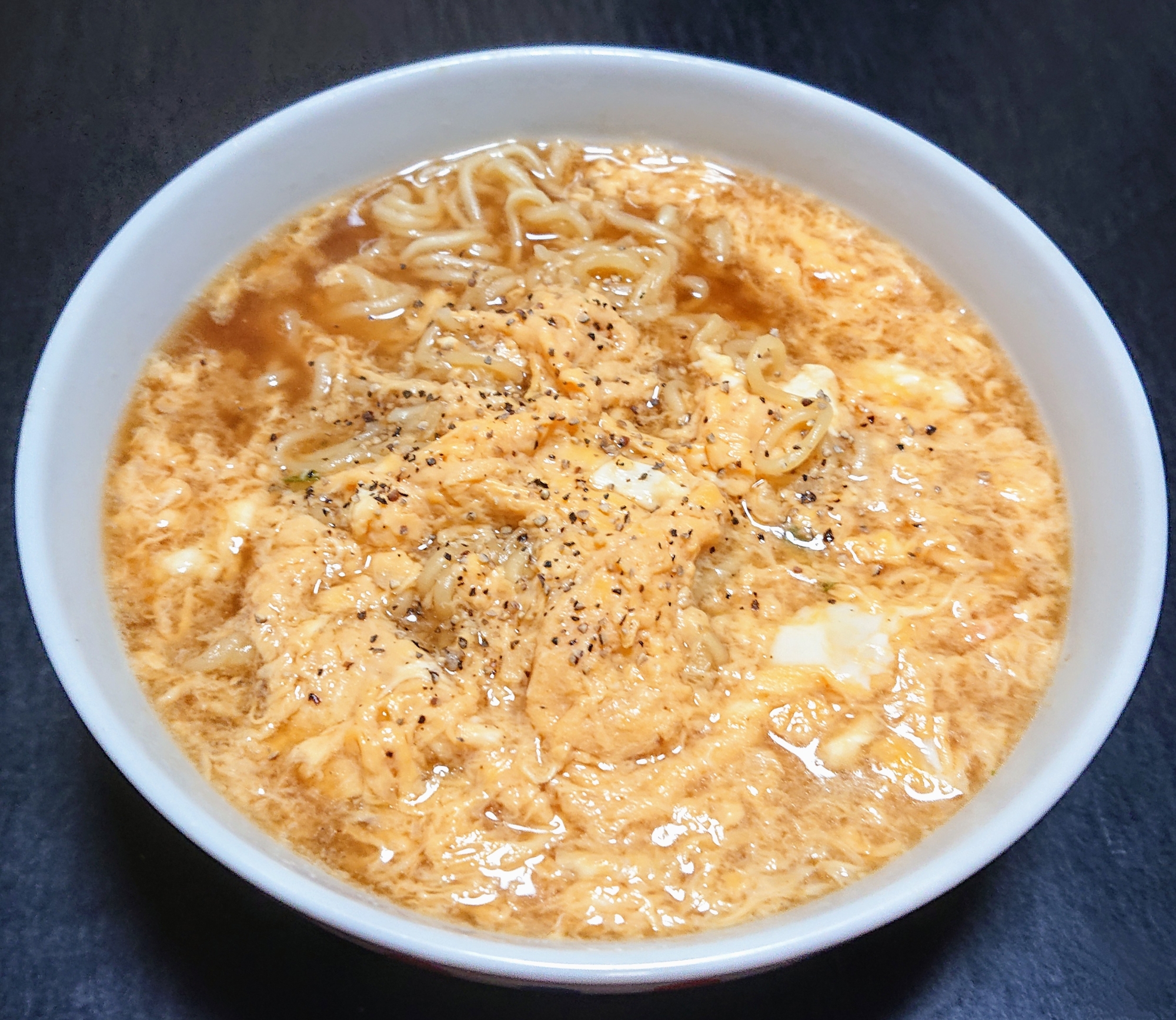 インスタントで☆スパイシーかきたま味噌ラーメン