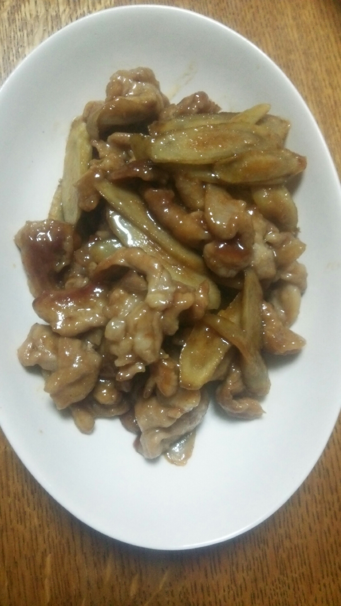 ごぼうと豚肉の焼き肉のたれ炒め