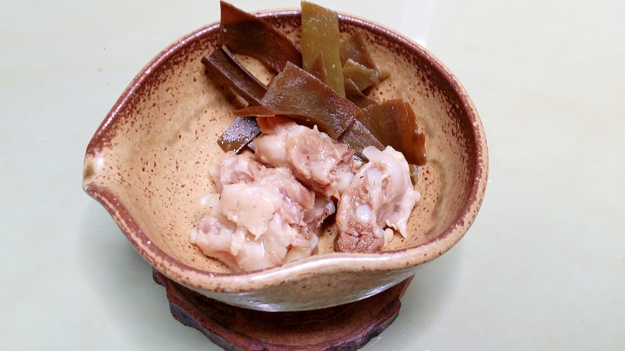 豚バラ軟骨と昆布の白だし煮 レシピ 作り方 By Emicyan 楽天レシピ 豚バラ軟骨と昆布の白だし煮 レシピ 作り方 By Emicyan 楽天レシピ