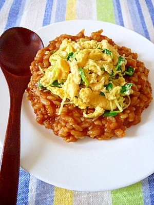 残ったカレーでドライカレー風☆スクランブル卵乗せ☆