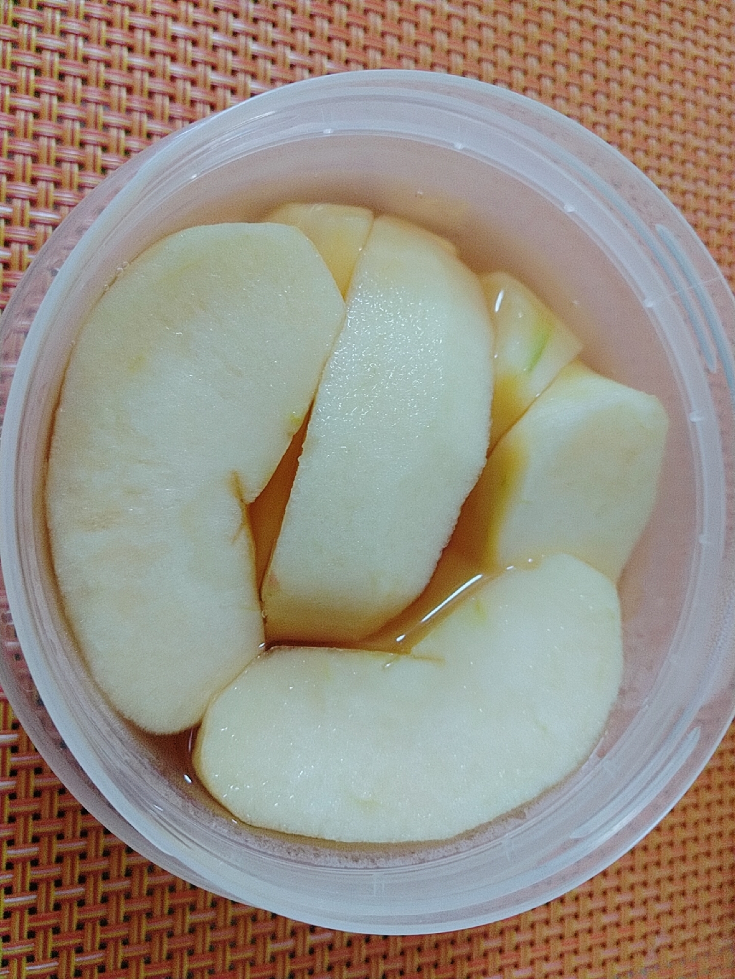 変色無し(^^)りんごのレモネード漬け