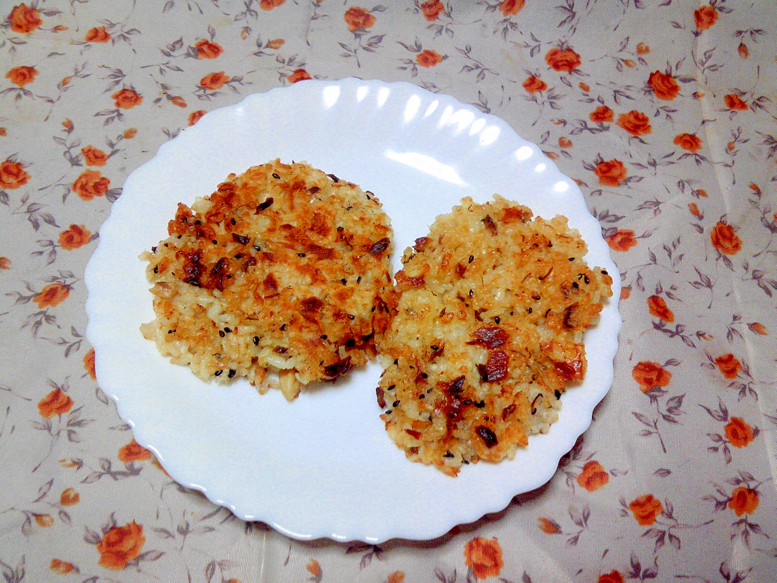 焼き魚の残りdeパリパリ焼きご飯