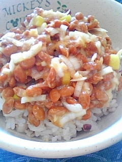 納豆の食べ方-たっぷりネギ＆おろし生姜♪