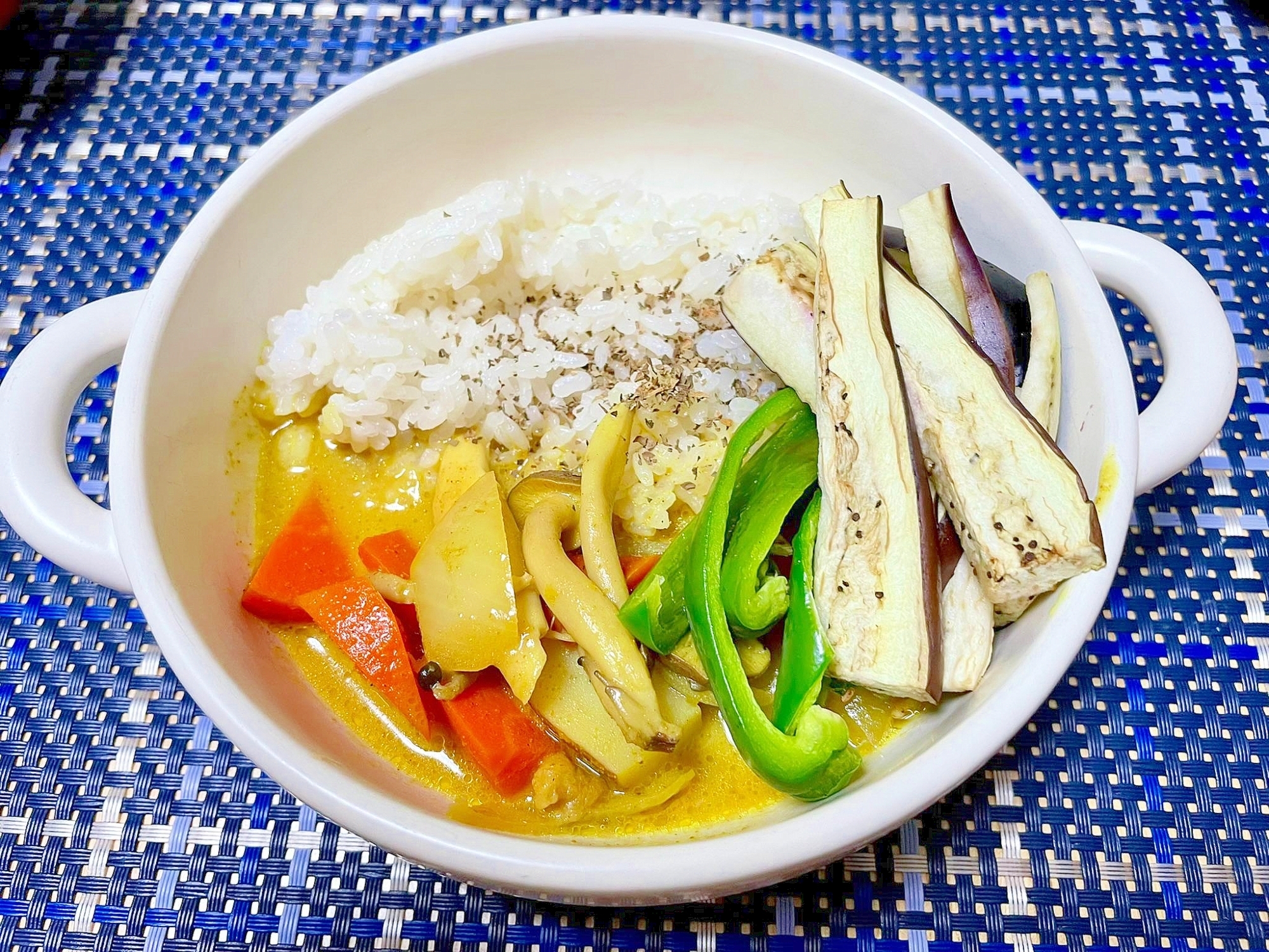 フライパンだけの簡単調理！柚子胡椒グリーンカレー