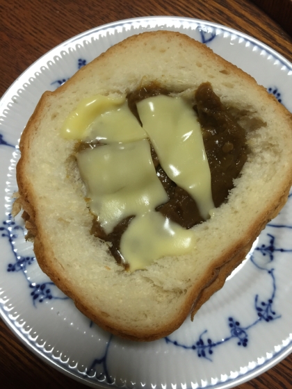 パンで☆チーズカレーグラタン