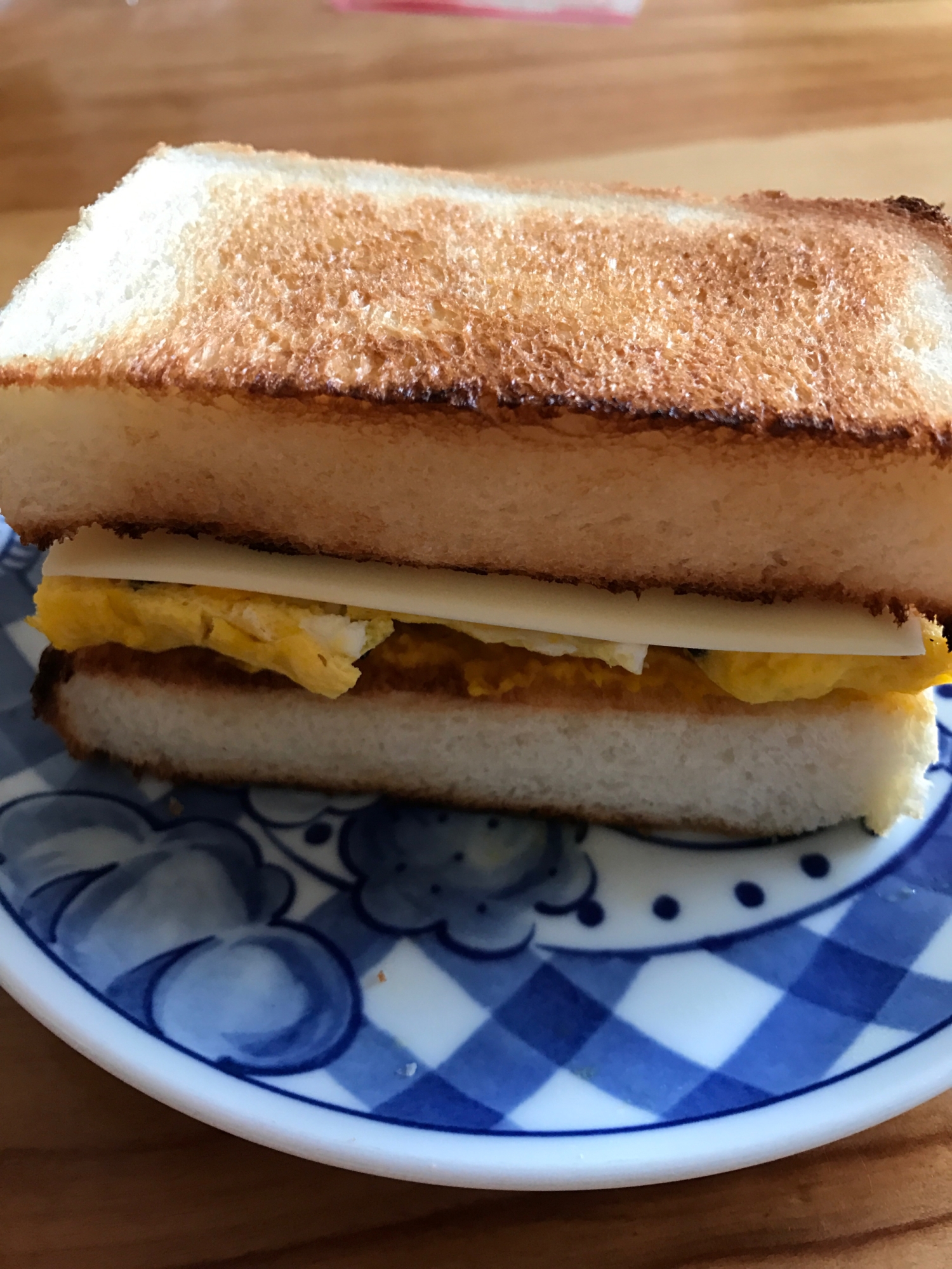 カボチャマッシュと卵焼きのチーズサンド