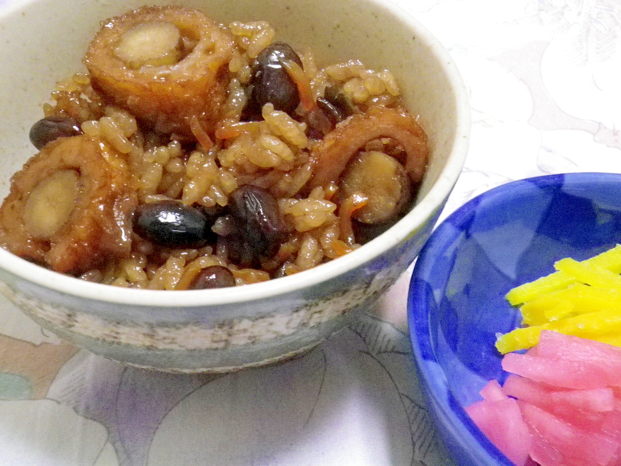 ゴボウ天の黒豆ご飯