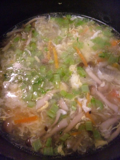 残り野菜たっぷり中華スープ