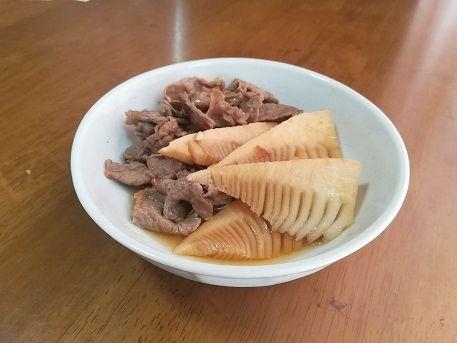 牛肉とたけのこの煮物