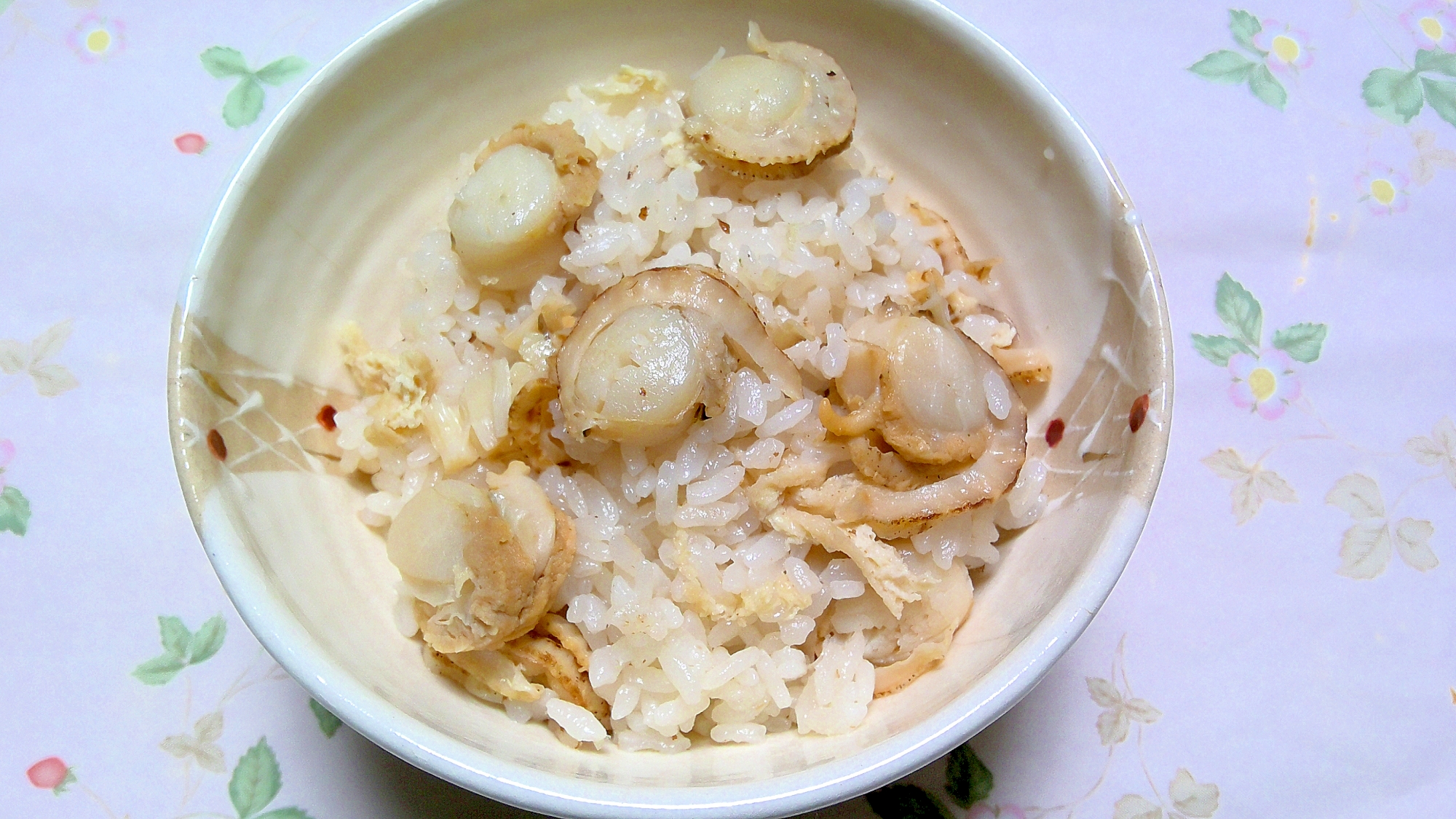 簡単で美味しい!ホタテの炊き込みご飯