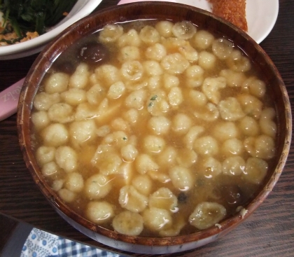 子供がめちゃくちゃ食べました！油揚げもいいですが、揚げ玉もいいですね！！