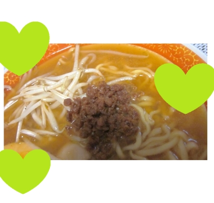 豚ひき肉ともやし炒めラーメン