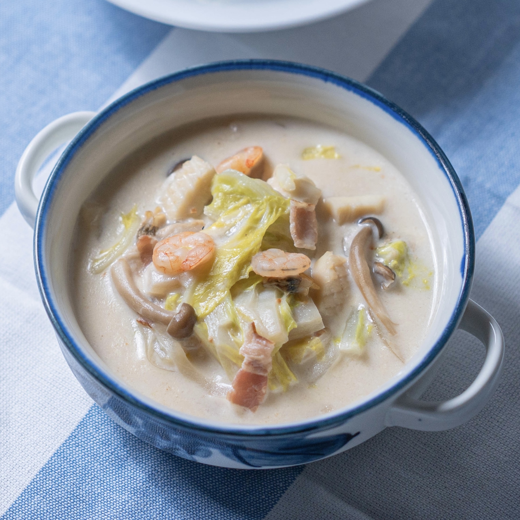 白菜とシーフードのミルクシチュー【洋食・主菜】
