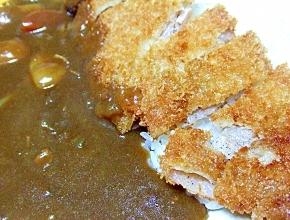 カレーを作った翌日に作りました♡
カツにカレーって一番おいしい組合せかも知れない（*^^*）