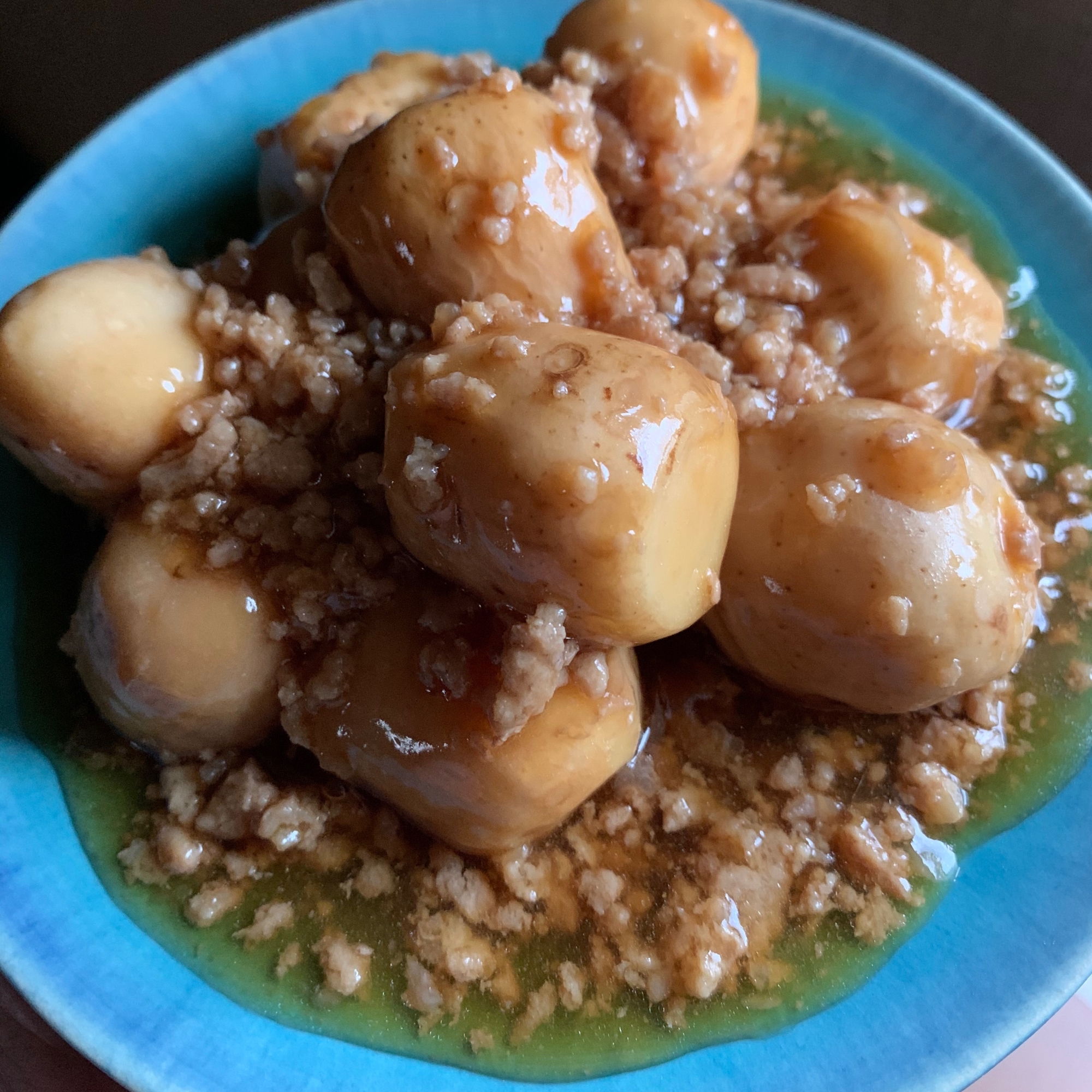 あつくっく　里芋のそぼろ煮