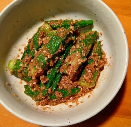 簡単なのに美味しい♪オクラの胡麻和え