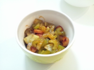 簡単！セロリとウインナーのオイスター炒め