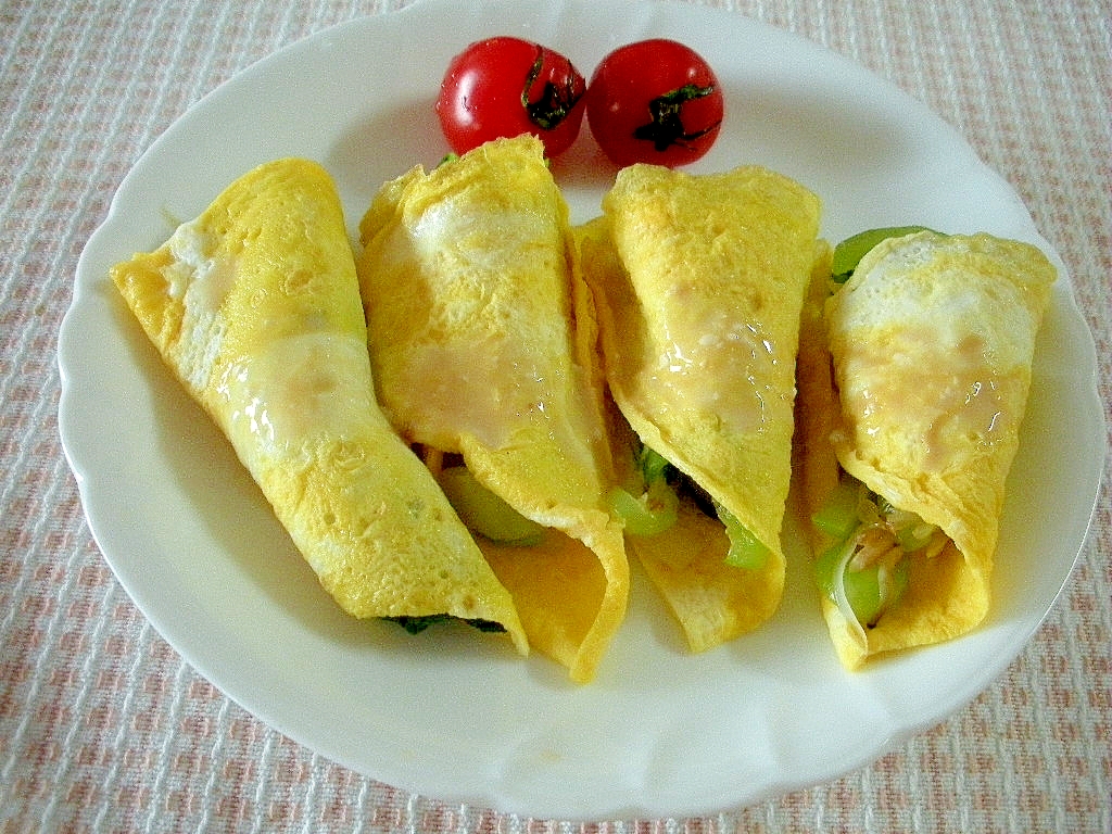 ☆キノコとチンゲン菜の薄焼き卵巻きサラダ☆