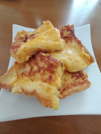 美味しそうな焼き色がついて、フワフワに焼けました♪
とっても美味しかったのでリピ確定です(^^♪　プレスリーも大好物だったのがよく分かる美味しさでした(^o^)
