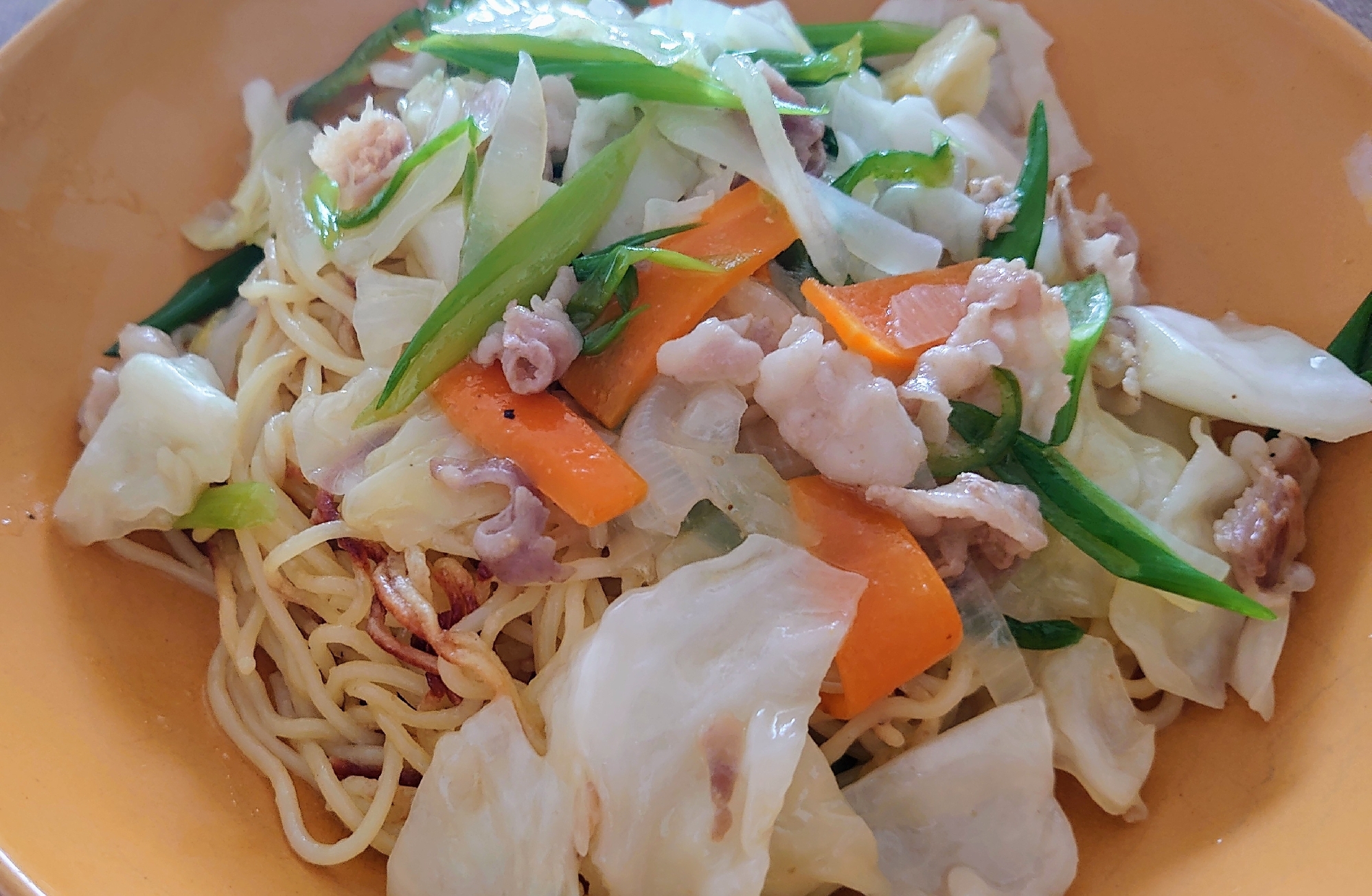 カラシが癖になる 簡単カラシ焼きそば