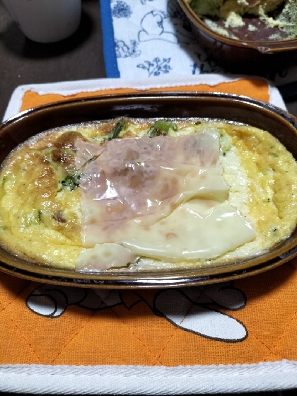 スライスチーズでグラタン皿で作りました！フワフワで美味しかったです！子供も気に入って食べてたのでまた作ります♪