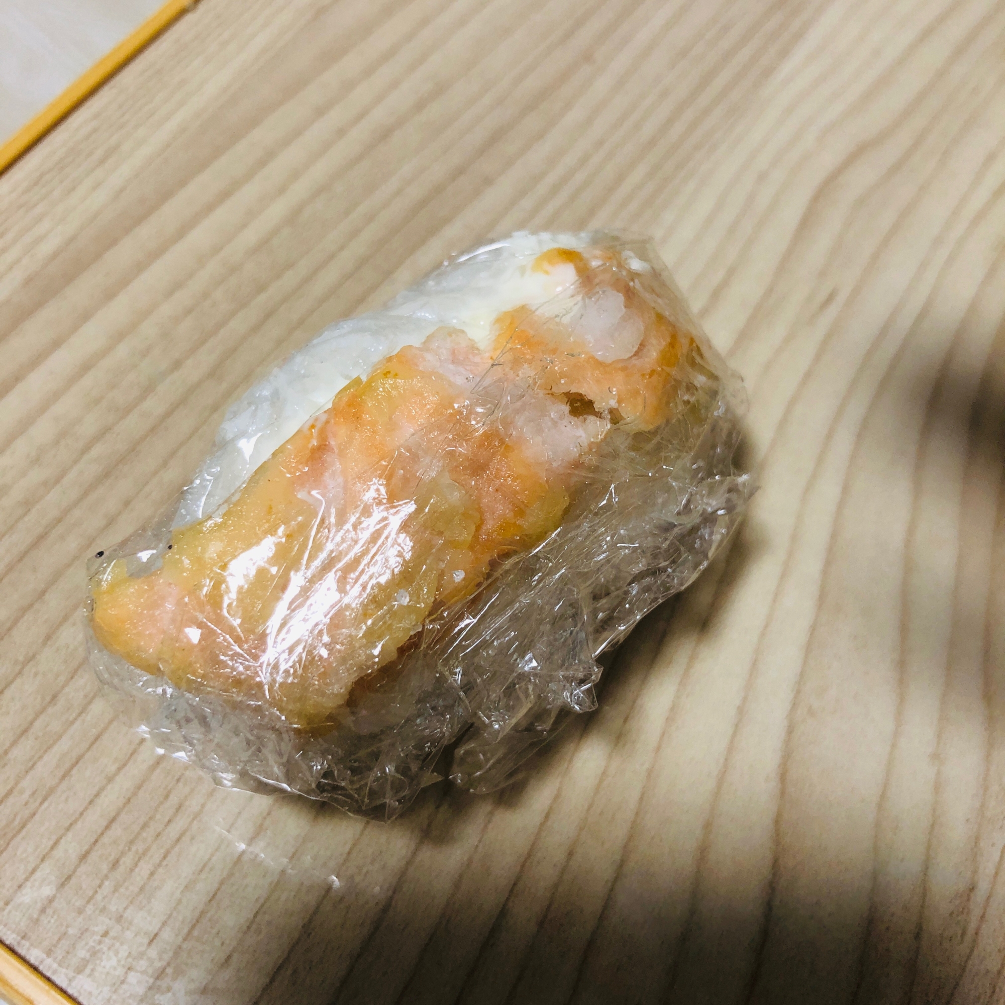 鮭ムニエルのおにぎり