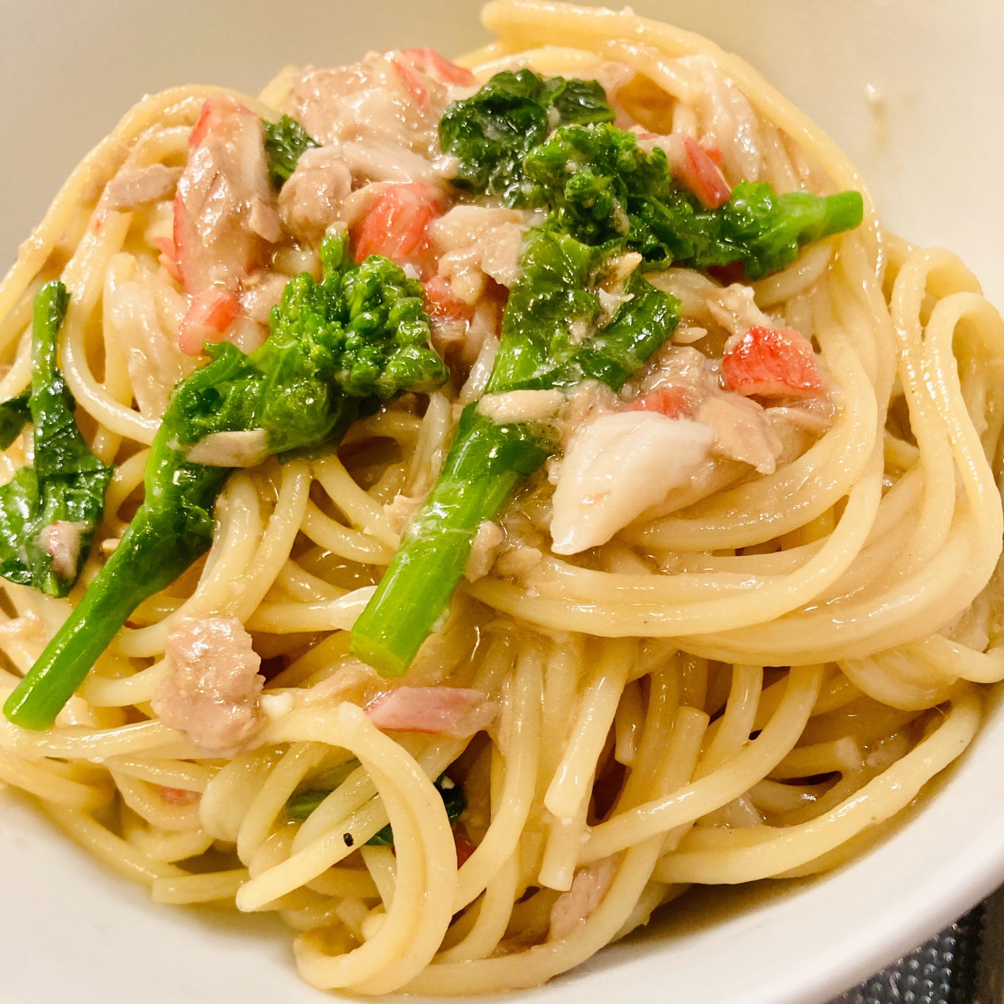 ワンパン!菜の花とカニカマとツナの美味しいパスタ♡