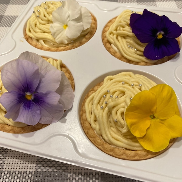 エディブルフラワーでプチケーキ レシピ 作り方 By 紅蓮華 楽天レシピ エディブルフラワーでプチケーキ レシピ 作り方 By 紅蓮華 楽天レシピ