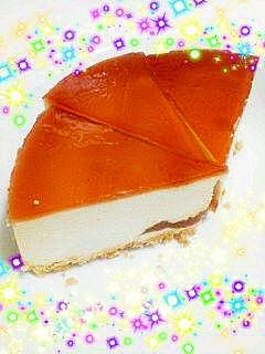 紅茶のゼリーのレアチーズケーキ。