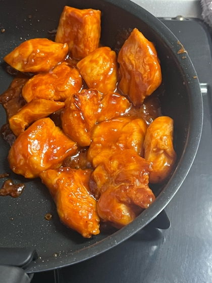 フライパン一つで簡単！ご飯やお酒が進む韓国風チキン