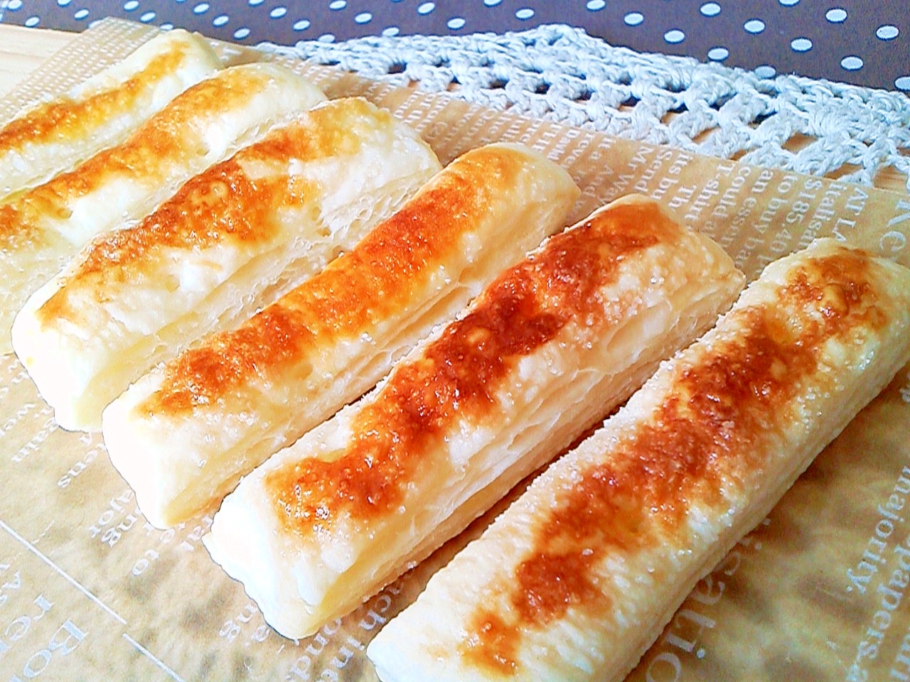 市販のパイ生地でおやつ サクサクのシュガーパイ レシピ 作り方 By Aka Ru 楽天レシピ 市販のパイ生地でおやつ サクサクのシュガーパイ レシピ 作り方 By Aka Ru 楽天レシピ