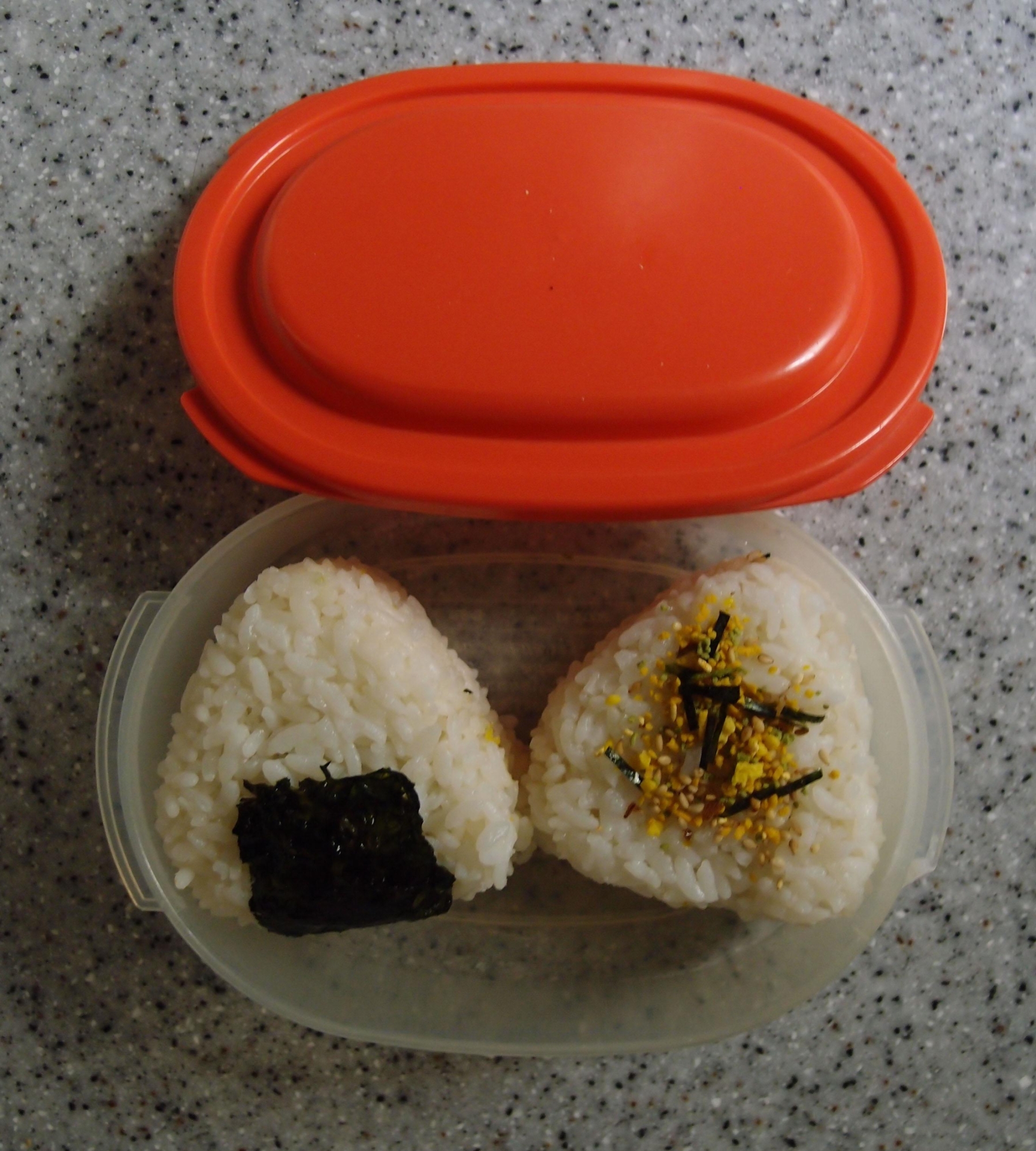 ひらたけのおにぎり弁当