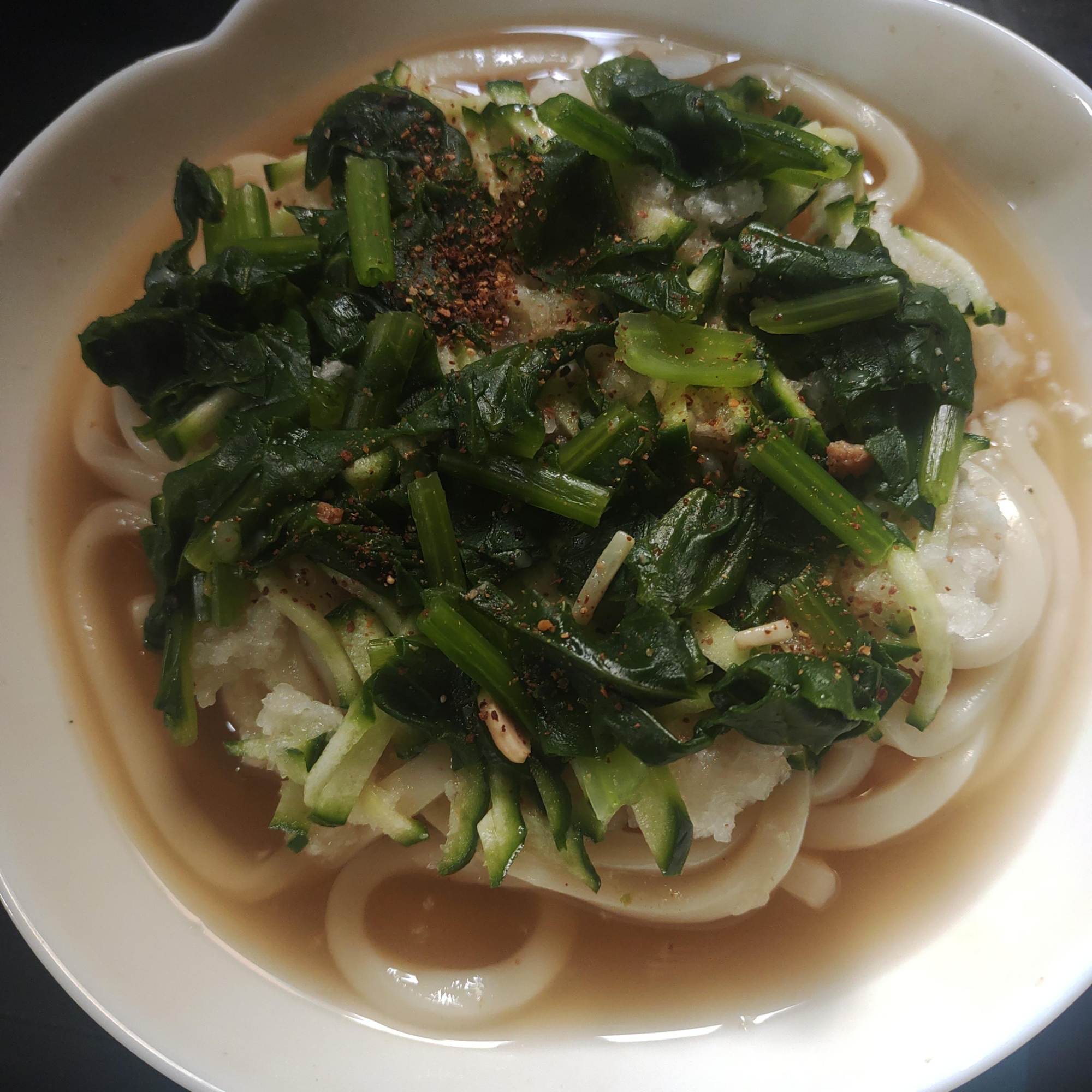 きゅうり、ほうれん草、おろしかけうどん