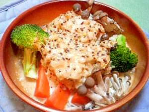 粒マスタードソースで!!鮭と野菜のグリル